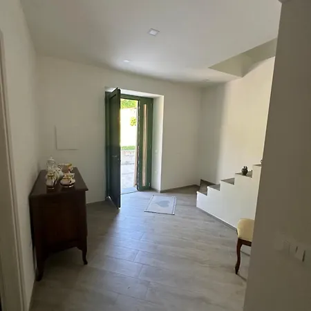 Lunigiana, Lorenzo House Villa *